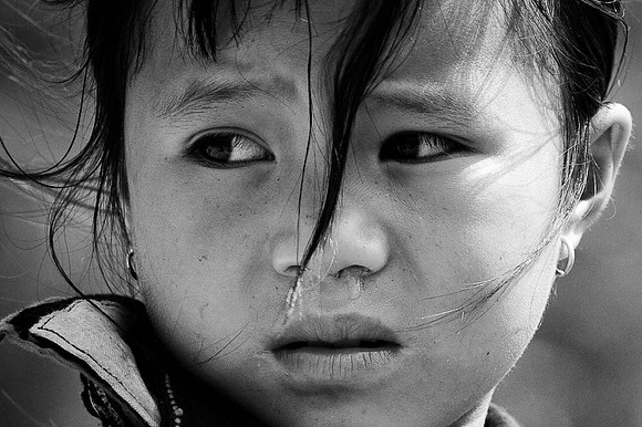 Young H'mong girl