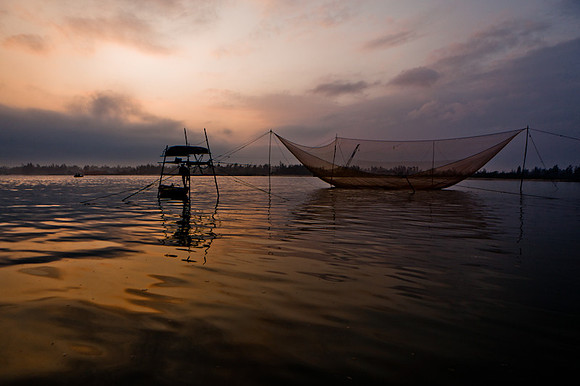 Early morning on the river